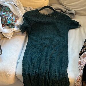 Adorable green lace dress, zipper up the back, fancy occasion